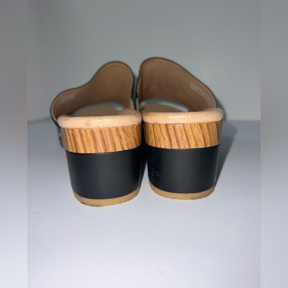 Dansko Black Leather Slide Mule Clogs Low Heel
Comfort Sandals EU 40 US 9 - Picture 8 of 13